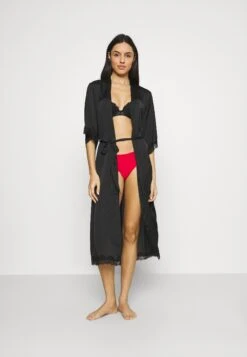 Anna Field Badjas - Black 6 Anna Field Badjas - Black -Anna Field Boutique 03448cec7cdd4dc682898c970fec49e6