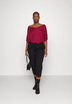 Longsleeve - Dark Red -Anna Field Boutique 0520fafec9e14fc1a7babaff0f91789e