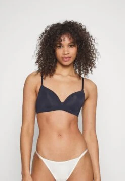 Anna Field 2 Pack - T-Shirt Bh - 502 - Blue_001 - White -Anna Field Boutique 098f86e04a5f4e84a51f0d9e493f8dc6