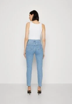 Anna Field Slim Fit Jeans - Light Blue Denim 4 Anna Field Slim Fit Jeans - Light Blue Denim -Anna Field Boutique 1a75d2b15c8446d48d01c1498dc0f05a