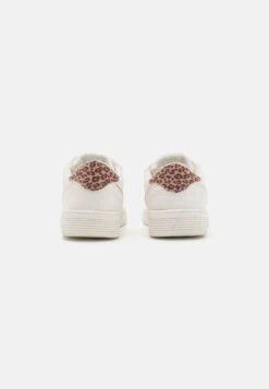 Anna Field Sneakers Laag - White/Multi-Coloured -Anna Field Boutique 1f48cb4d5f2a44c58917f2ef47922eab