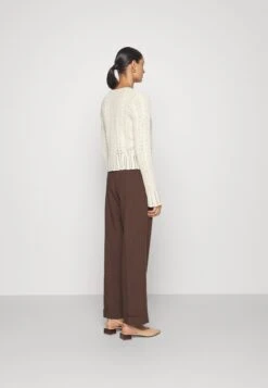 Anna Field Pointelle Bolero - Vest -Offwhite -Anna Field Boutique 370d2612e3964abbb262b7e525e4fe8e