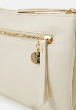 Anna Field Schoudertas -Off White 5 Anna Field Schoudertas -Off White -Anna Field Boutique 3b814a91c20447ee81ef00bbb500f8aa