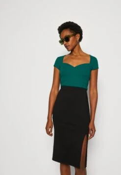 Anna Field T-Shirt Print - Dark Green 5 Anna Field T-Shirt Print - Dark Green -Anna Field Boutique 42f553d613844b68a0806f40d86f31d0