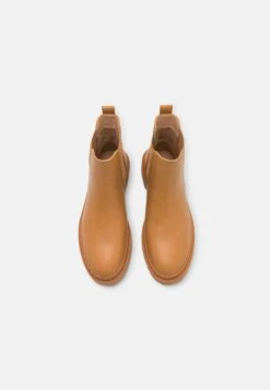 Anna Field Enkellaarsjes Met Plateauzool - Cognac 7 Anna Field Enkellaarsjes Met Plateauzool - Cognac -Anna Field Boutique 4944169808b8419bb1c1d83c6e18ca0c