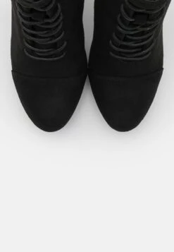 Veterboots - Black 7 Veterboots - Black -Anna Field Boutique 5d1877a5c2284f108017bb41a585090f