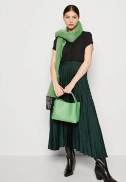 Anna Field Blouse - Black 5 Anna Field Blouse - Black -Anna Field Boutique 5df6a8b5e31844cfaedfffc846468da9