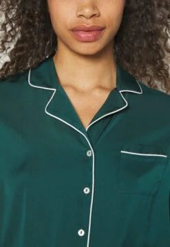 Anna Field Pyjama - Dark Green -Anna Field Boutique 6b0cbbeebd804997a0164a9ab5615dc3