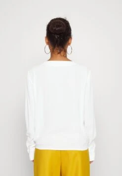 Blouse -Off-White -Anna Field Boutique 6bfcc22237fe46768f1cc5d38077af42