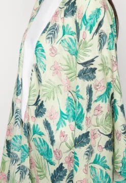 Anna Field Poncho - Green 7 Anna Field Poncho - Green -Anna Field Boutique 809f06abfb994004afba331a9d601dee