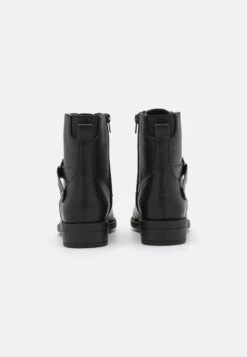 Anna Field Veterboots - Black 5 Anna Field Veterboots - Black -Anna Field Boutique 88beb7210ad54e09861f1853944883b5