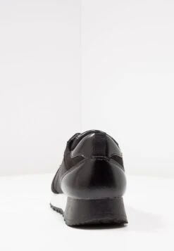 Anna Field Sneakers Laag - Black 7 Anna Field Sneakers Laag - Black -Anna Field Boutique 8b004a6b40704166835a13a5466370f4