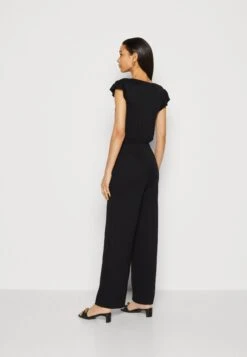Anna Field Jumpsuit - Black 4 Anna Field Jumpsuit - Black -Anna Field Boutique 914500840b7b40f998f4865caf57a79a