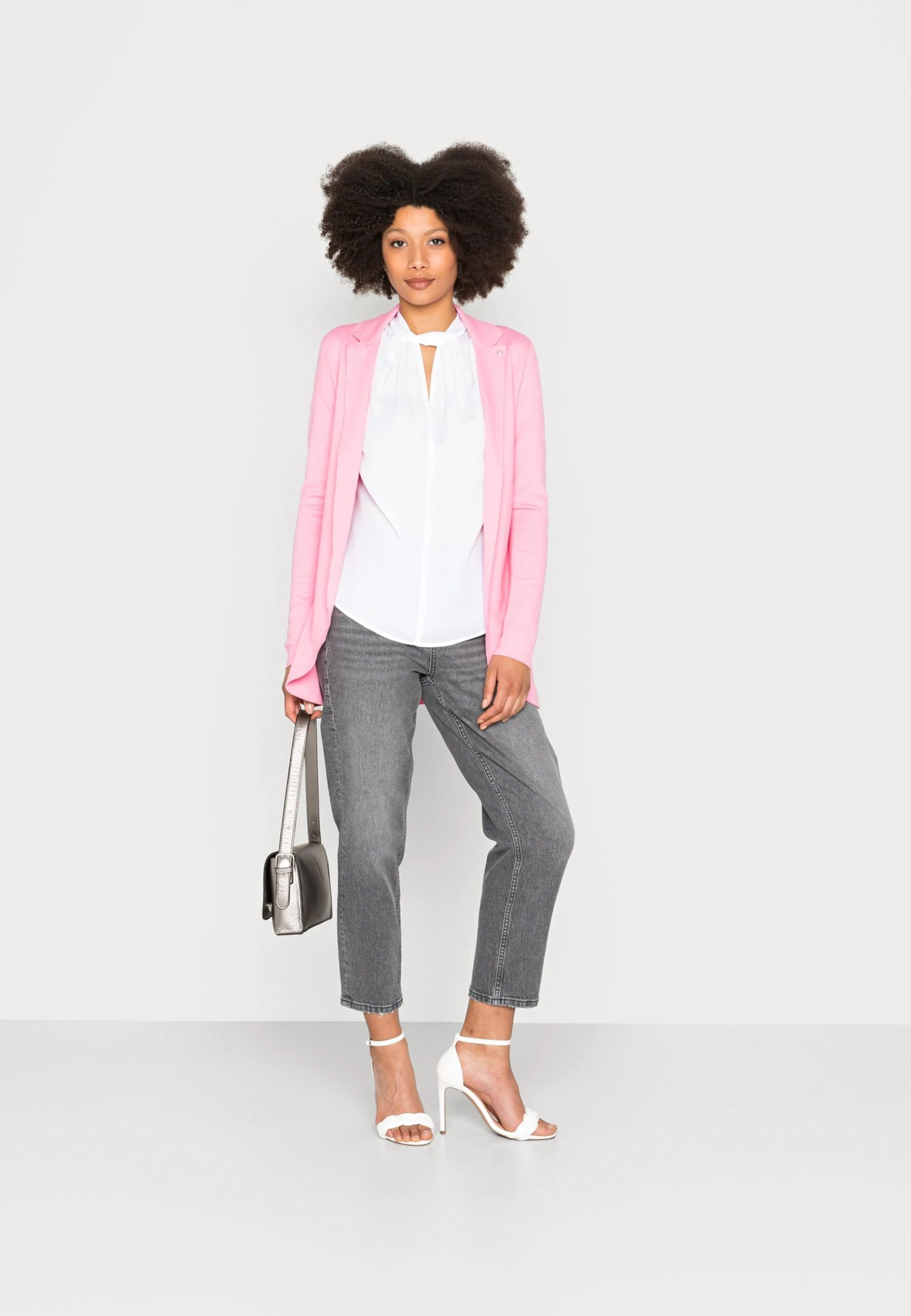 Blouse - White Anna Field Blouse - White -Anna Field Boutique 970a7c4c87c54399947688a84ba8861c scaled