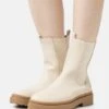 Enkellaarsjes Met Plateauzool - Beige -Anna Field Boutique 9a400c79353647449c7d77150fa3c91b