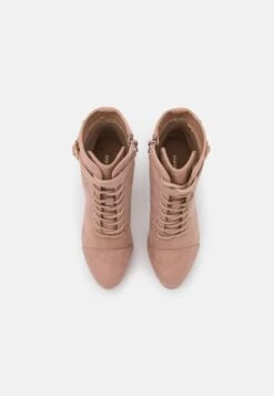 Veterboots - Light Pink 7 Veterboots - Light Pink -Anna Field Boutique a16c83ca79304b1d8d44ad145744406c