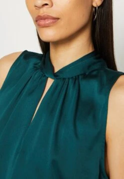 Anna Field Top - Green -Anna Field Boutique a6dc5a2842a9459bbe9dfff3d90ee3cc