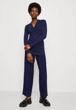 Anna Field Longsleeve - Dark Blue -Anna Field Boutique a88556ec8cf440309f8cb6909dfd7c85