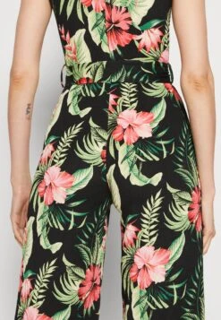 Anna Field Jumpsuit - Black/Green 7 Anna Field Jumpsuit - Black/Green -Anna Field Boutique ae8b55d19d05434391a8a296ab3da33e