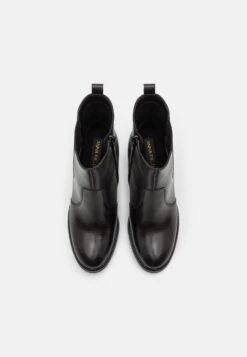 Leather- Enkellaarsjes Met Hoge Hak - Black 7 Leather- Enkellaarsjes Met Hoge Hak - Black -Anna Field Boutique b1903eae4a1a4e83be7f36b2465f02f2