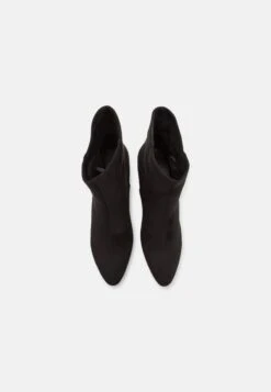 Anna Field Korte Laarzen - Black 7 Anna Field Korte Laarzen - Black -Anna Field Boutique b19981d32c484a88be3552a9af6a9406