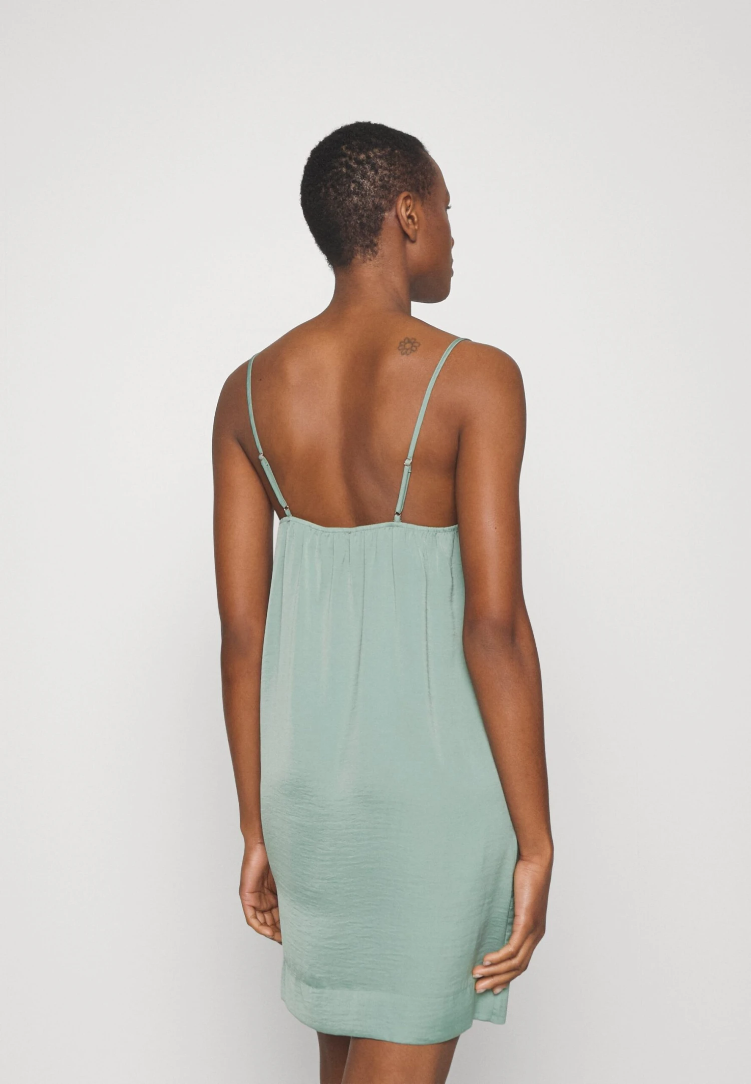 Nachtjapon - Green Anna Field Nachtjapon - Green -Anna Field Boutique b33dfcbd03e1443c9f25c5bfe2eef2dc scaled