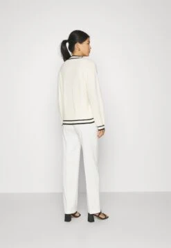 Anna Field Vest - White/Black -Anna Field Boutique b3573ce39b624ebdabaf4c06f45e16d0