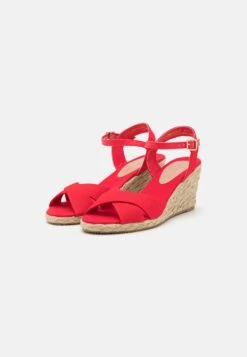 Anna Field Sandalen Met Sleehak - Red 4 Anna Field Sandalen Met Sleehak - Red -Anna Field Boutique b5e9aa11bf55419990fd579edbc7abaa