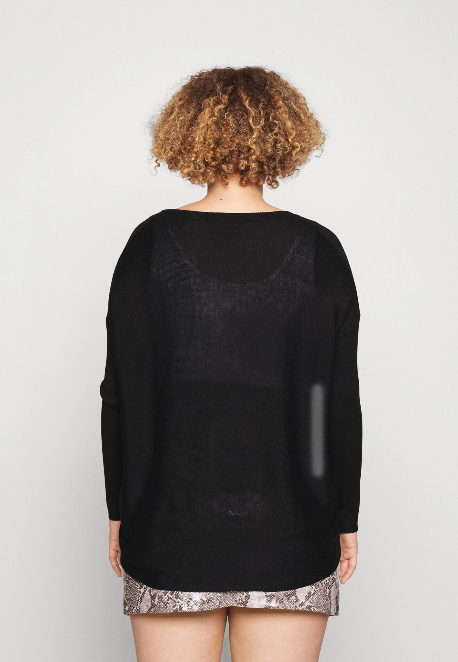 Plus Size - Trui - Black Plus Size - Trui - Black -Anna Field Boutique b7713e94de9143c8973a51d6cbc32eb2 scaled