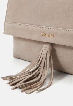 Anna Field Leather - Clutch - Taupe -Anna Field Boutique c2607fbbf6c9443a9103e55684189539