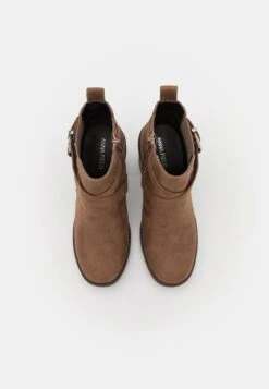 Enkellaarsjes Met Hoge Hak - Taupe 7 Enkellaarsjes Met Hoge Hak - Taupe -Anna Field Boutique c295bef82b1a40d6952ed941ebdd0c89