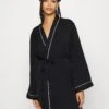 Anna Field Amanda Satin Dressing Gown - Badjas - Black -Anna Field Boutique c8514e45c9704a56b441d86f6c913dc1