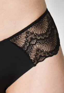 Anna Field 3 Pack - Slip - Black 6 Anna Field 3 Pack - Slip - Black -Anna Field Boutique cbe9e0b3c746475bb3387501c3b96c3d