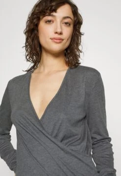 Anna Field Pyjama - Dark Grey -Anna Field Boutique dc89de8aafb74f28af2d7f42fd3671e0