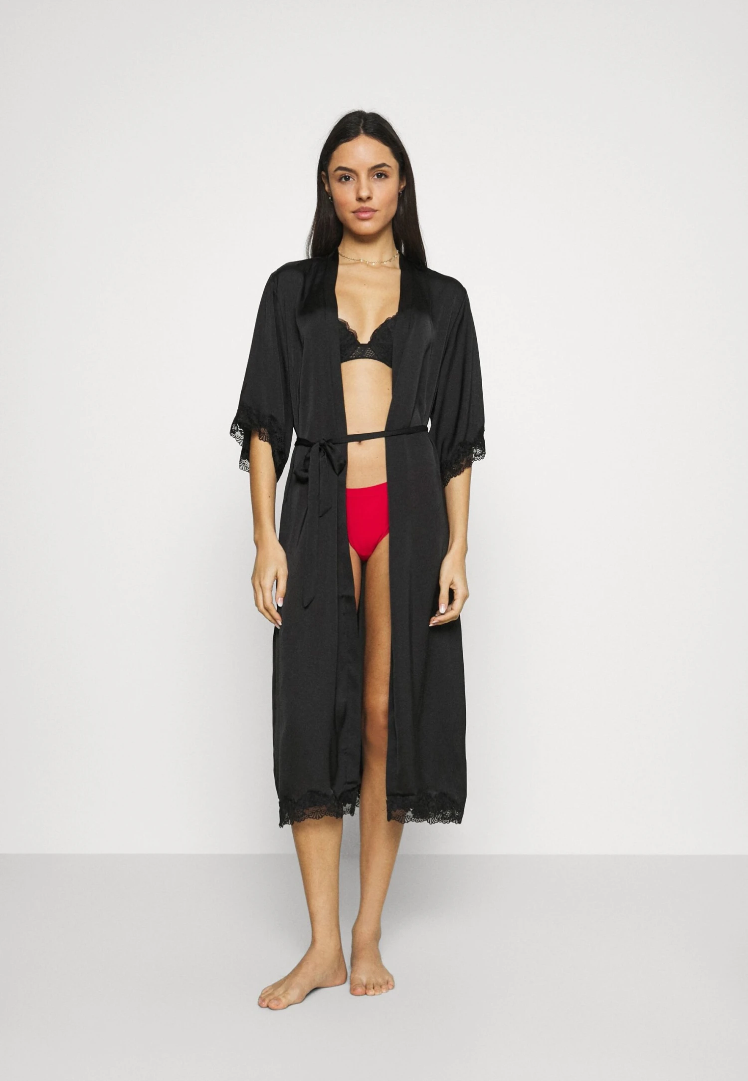 Badjas - Black Anna Field Badjas - Black -Anna Field Boutique df55c9fb8dc54f9a84a4a395416ccb4d scaled