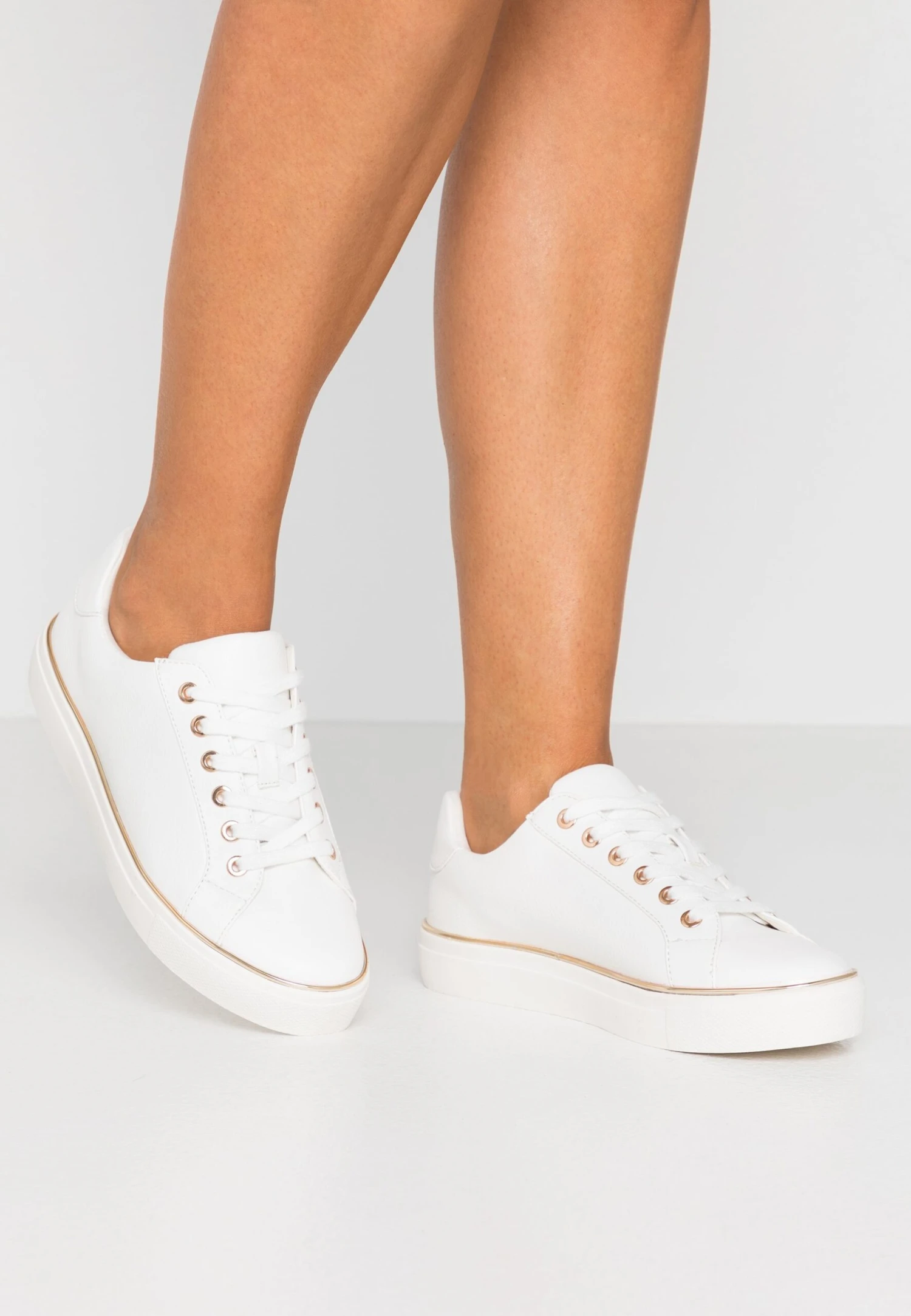 Sneakers Laag - White Anna Field Sneakers Laag - White -Anna Field Boutique e045c85c4cb543eea69f9895e97c9188 scaled