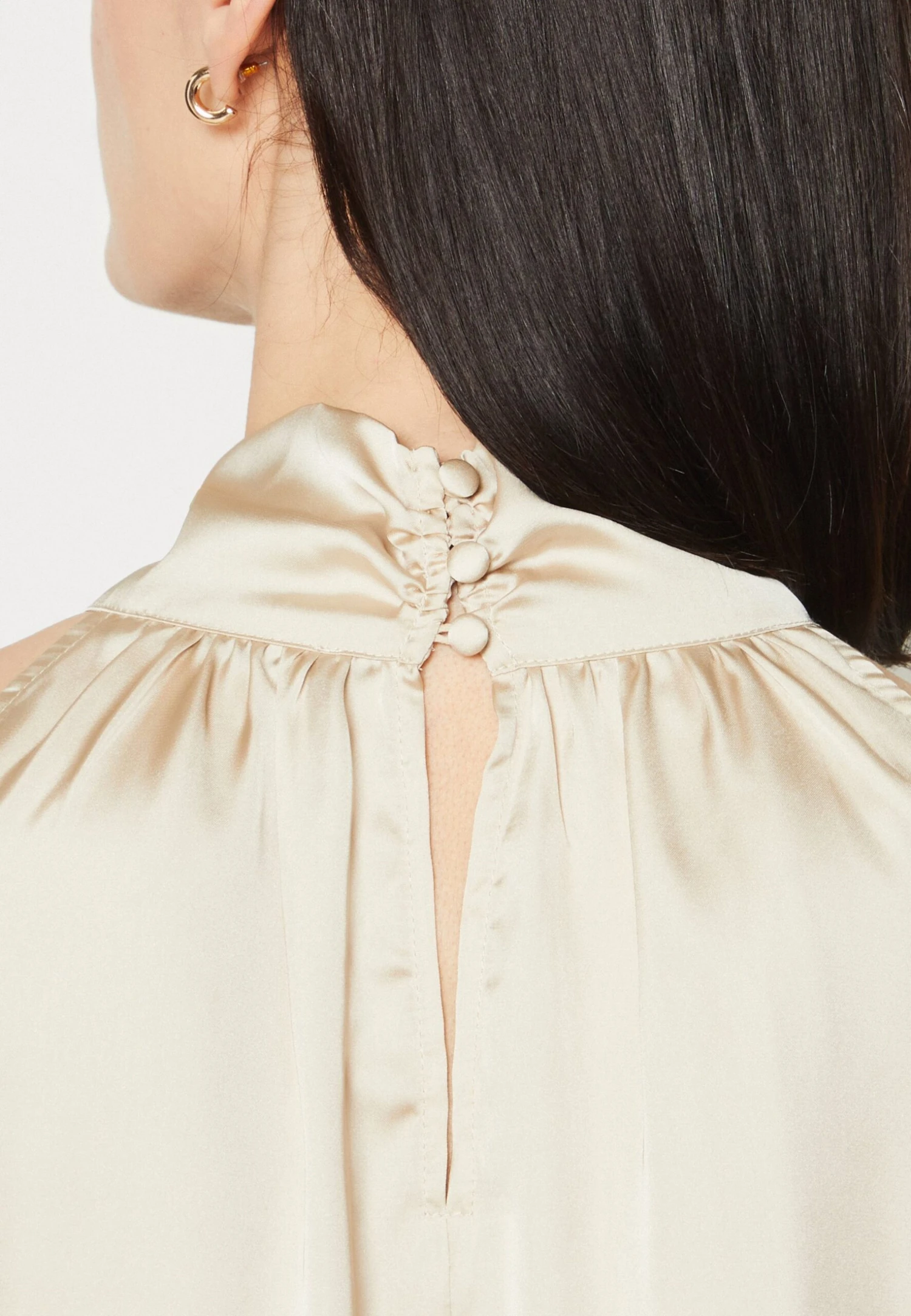 Top - Off-White Anna Field Top - Off-White -Anna Field Boutique eb3eb4c424c846c39ee6352f0726251c scaled