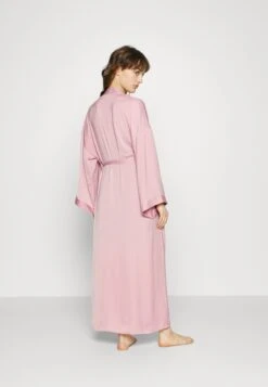 Anna Field Bridal Dressing Gown - Badjas - Pink 4 Anna Field Bridal Dressing Gown - Badjas - Pink -Anna Field Boutique ec1e0c7cdc5c48b1919d070c00e5ff2a