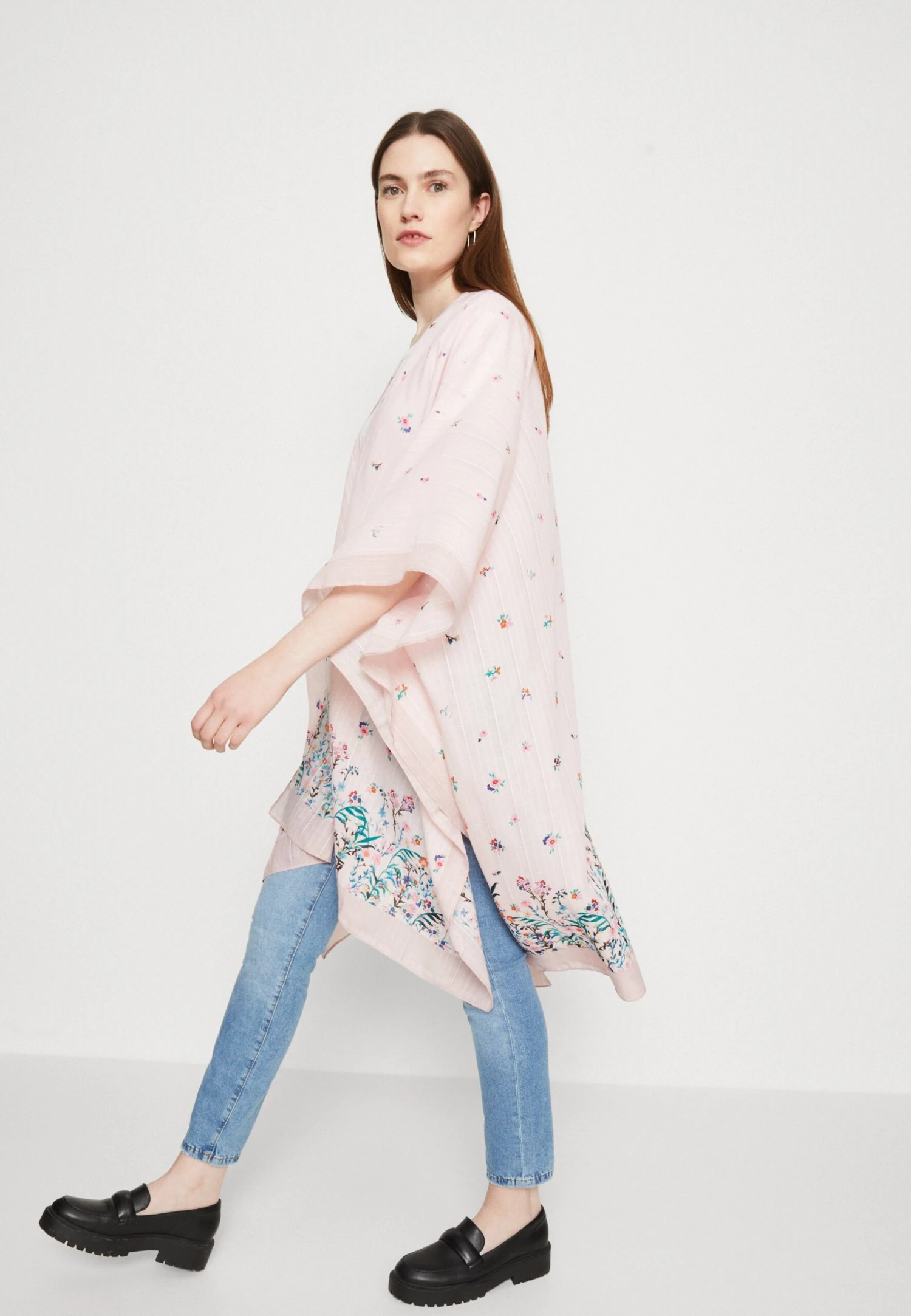 Poncho - Pink Anna Field Poncho - Pink -Anna Field Boutique ed66833729c5414485a643fb9042bf2e scaled