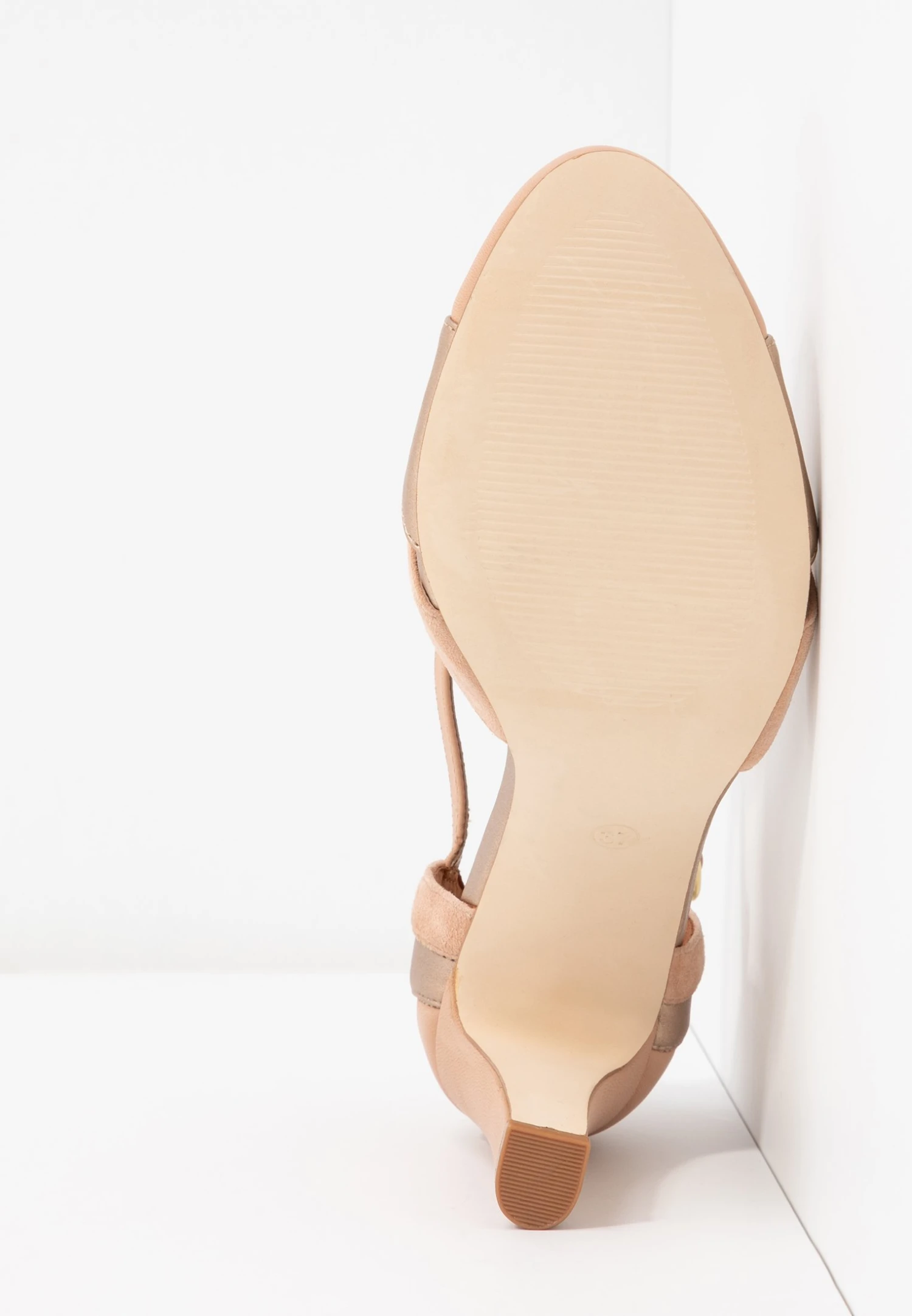 Leather High Heels - Hoge Hakken - Light Pink Anna Field Leather High Heels - Hoge Hakken - Light Pink -Anna Field Boutique edce86978ab2434d9d6e05386ae609d3