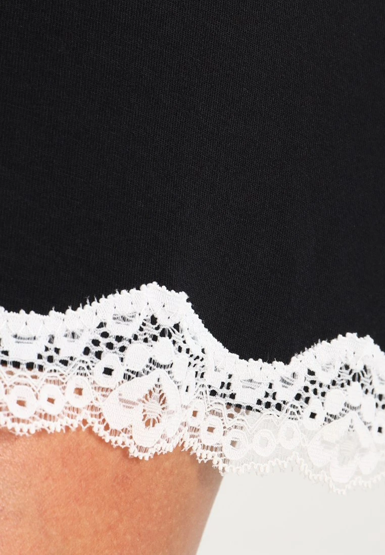 Nachtjapon - Black Anna Field Nachtjapon - Black -Anna Field Boutique f833b7133ba747e99510b29e29947484