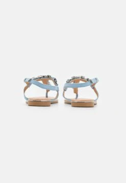 Anna Field Teensandalen - Light Blue 5 Anna Field Teensandalen - Light Blue -Anna Field Boutique f842c22e96964d09b261137125e29955