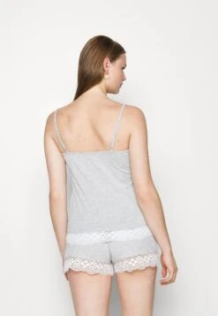 Anna Field Sarah Short Pj Set- Pyjama - Grey 4 Anna Field Sarah Short Pj Set- Pyjama - Grey -Anna Field Boutique fac223ad73094d89adfd8c08fd84f948